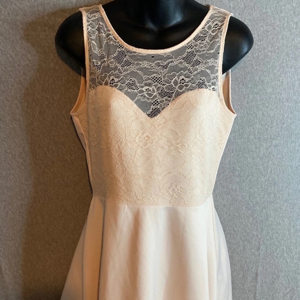 H&M pale pink dress Size 12